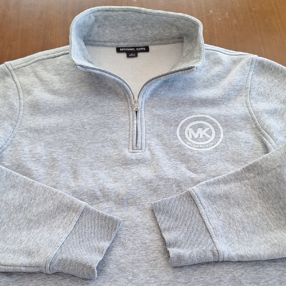 Micheal Kors Zip Front Medium